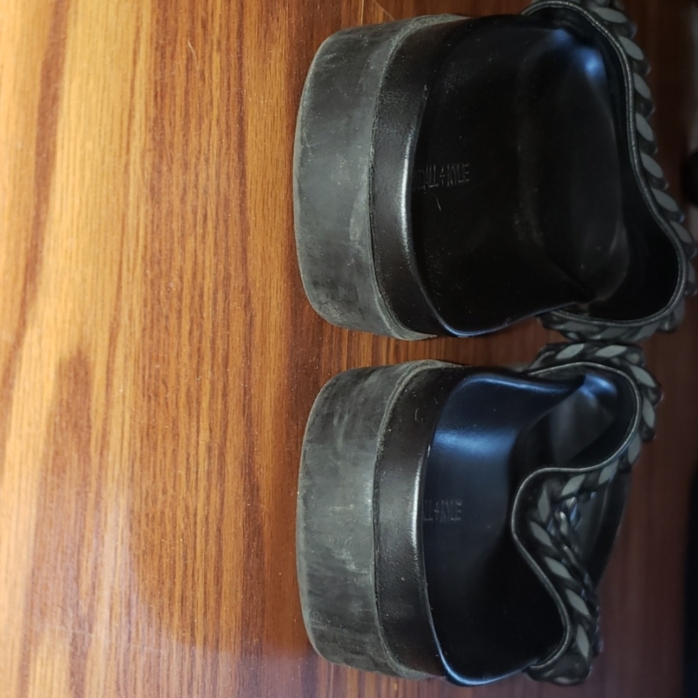 Flip flops - Picture 2 of 5